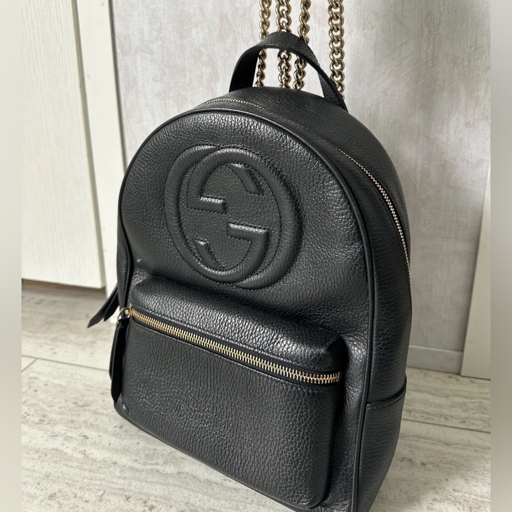 Gucci backpack with chain straps